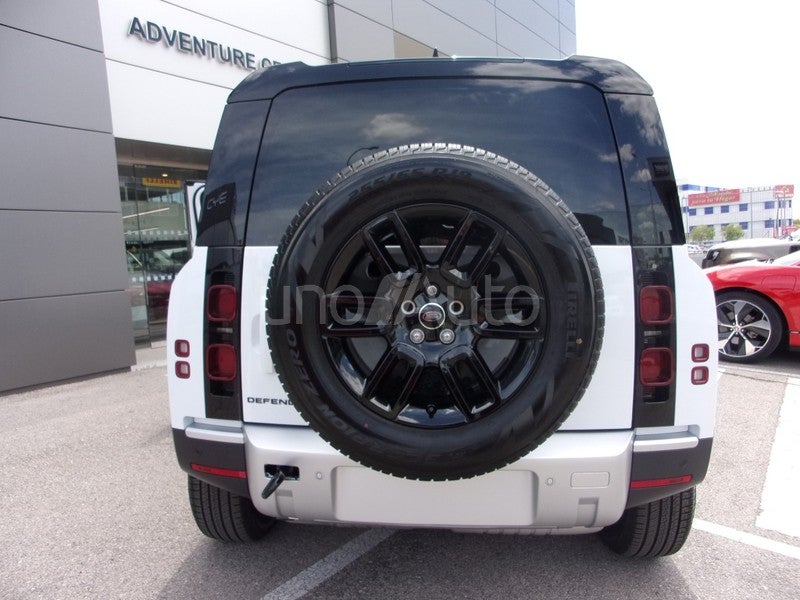 Defender 110 3.0D l6 MHEV S AWD Aut. 250