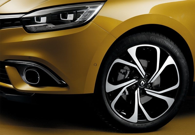 RENAULT Scénic