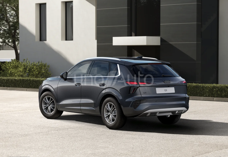 Q3 2.0 TDI Business S tronic 110kW