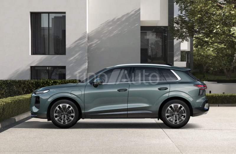 Q3 e-hybrid Advanced S tronic 200kW