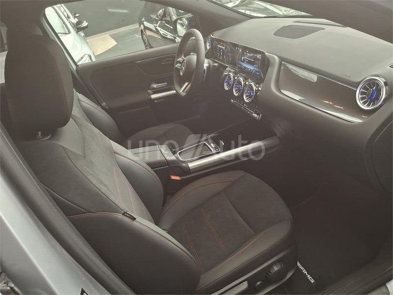 CLASE GLA 250 e con tecnología híbrida EQ