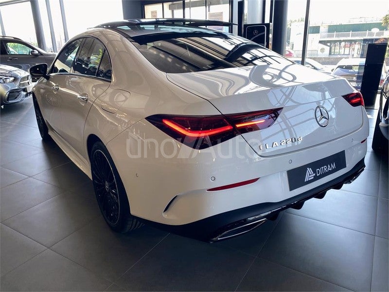 CLASE CLA 220 D DCT