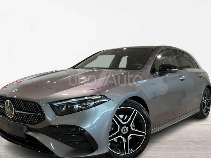 CLASE A 250 e con tecnología híbrida EQ