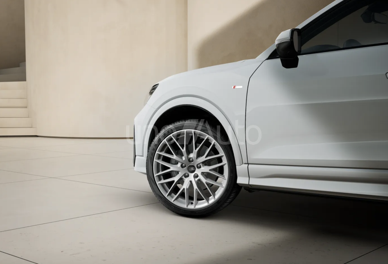 Q2 35 TFSI Adrenalin S tronic 110kW