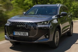 EBRO s700 1.6 TGDI 7DCT Luxury FWD