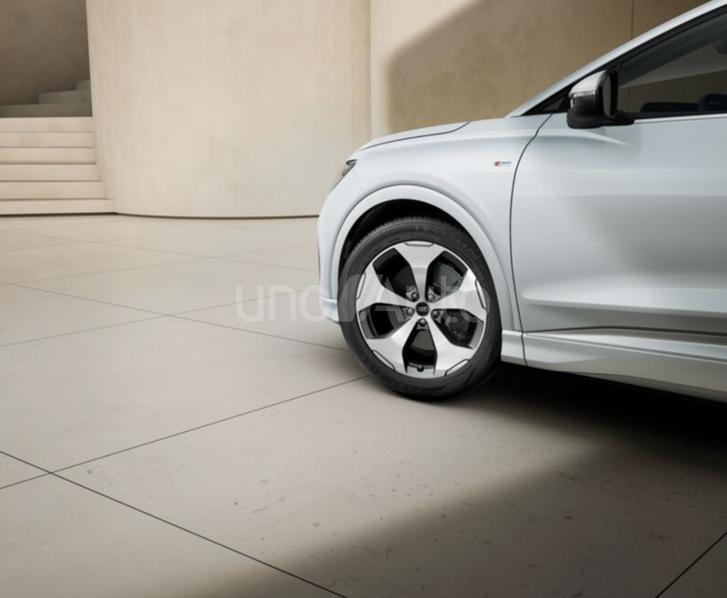 Q4 e-tron Sportback performance S line 210kW 82KWh