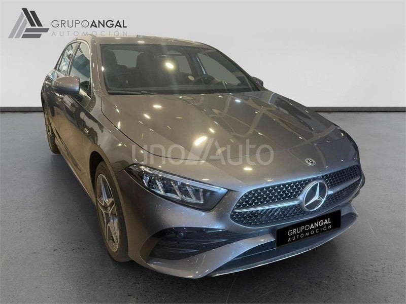 CLASE A 250 e con tecnología híbrida EQ