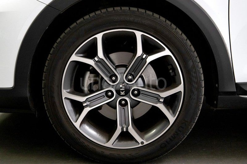 KIA XCeed 1.5 MHEV iMT Tech 103kW (140CV)