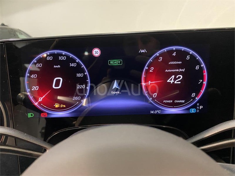 CLASE CLA 180 con tecnología híbrida