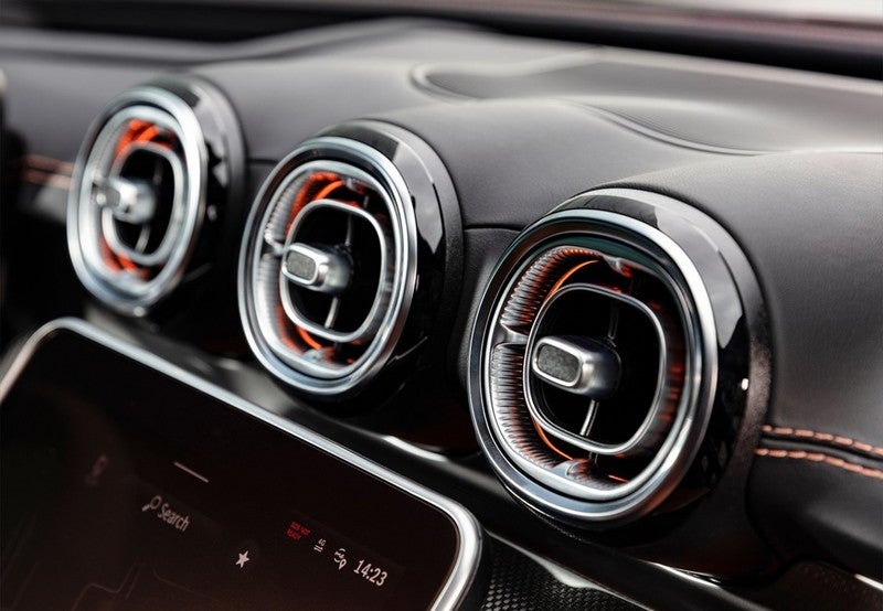 MERCEDES-BENZ Clase C