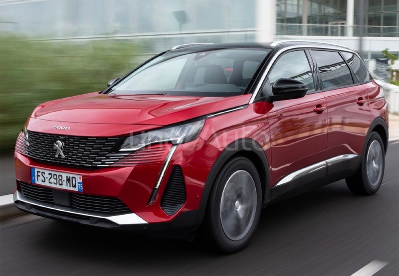 PEUGEOT 5008 SUV