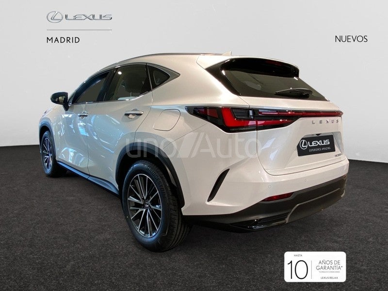NX 350h Premium 2WD