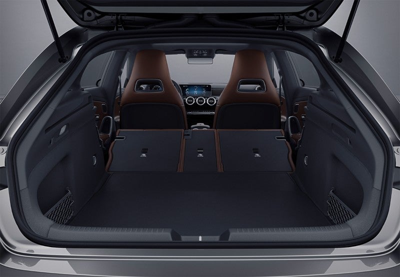 CLA Shooting Brake 180 7G-DCT
