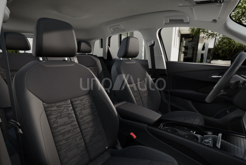 Q3 e-hybrid Advanced S tronic 200kW