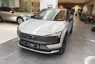 VOLVO EX30 Twin Ultra AWD