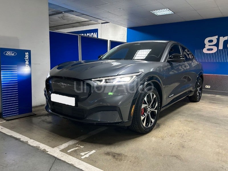 Mustang Mach-E Premium RWD Rango extendido