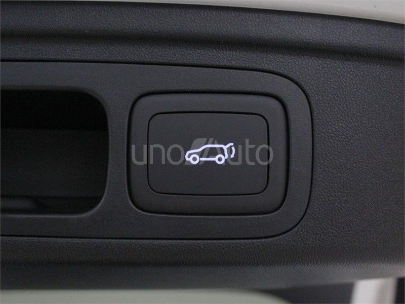 E 1.5T PHEV Luxury