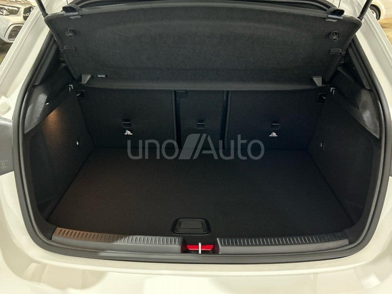 A 250e Progressive Line Advanced 8G-DCT