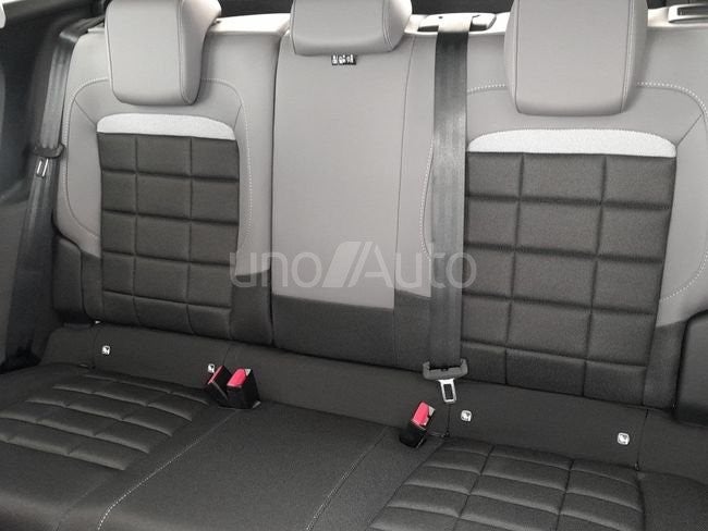 ë- eléctrico 115kW 54kWh Plus