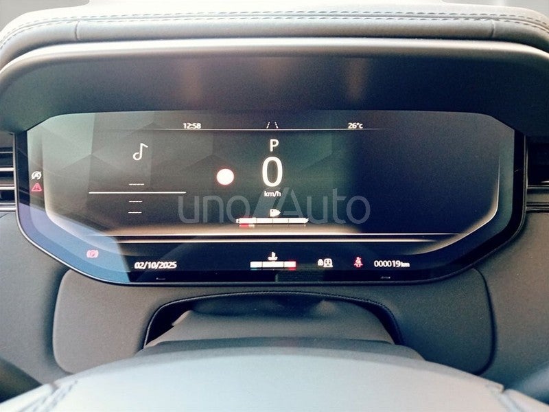 4.4 V8 635 PS AWD Auto MHEV SV