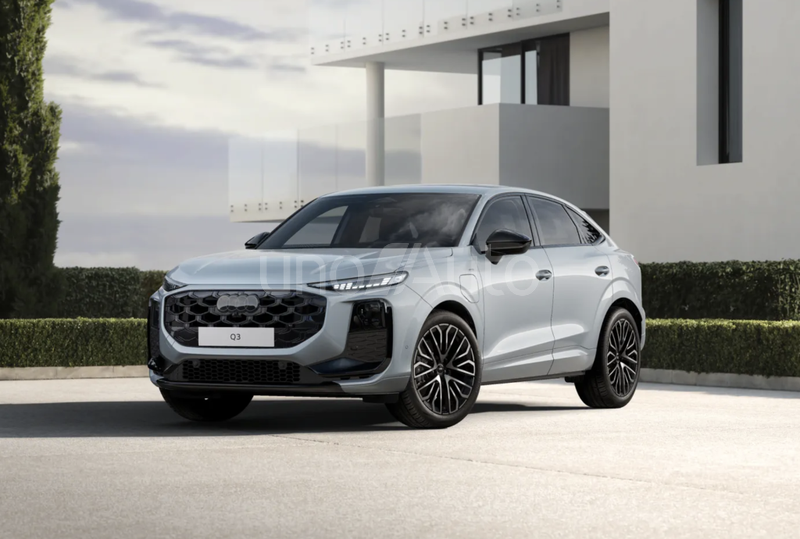 Q3 Sportback e-hybrid Black line S tronic 200kW