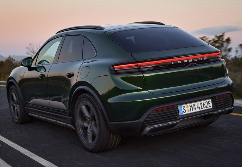 PORSCHE Macan