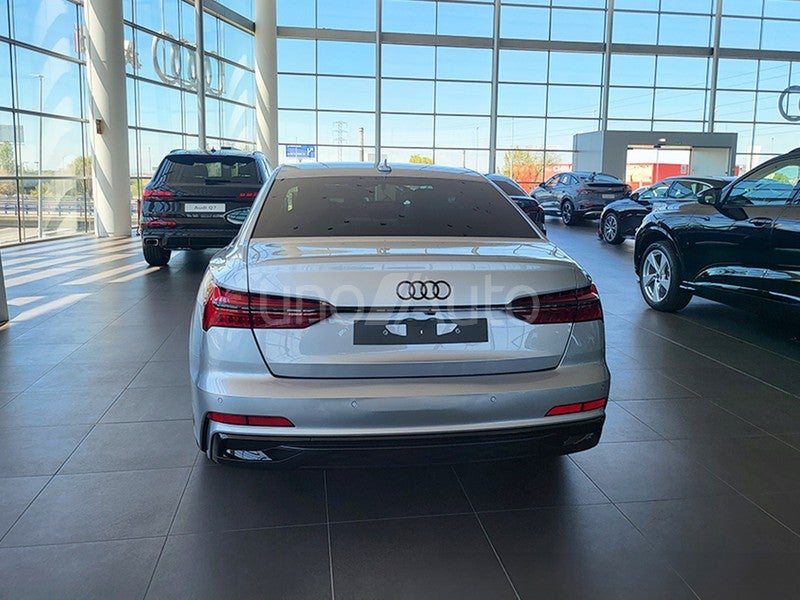 A6 40 TDI S tronic Black line