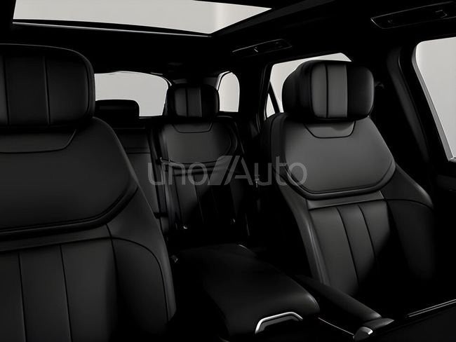 4.4 V8 530 PS AWD Auto MHEV Autobiograph