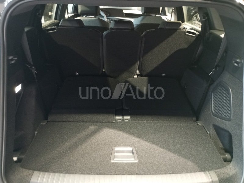 5008 Hybrid 136 Allure eDCS6