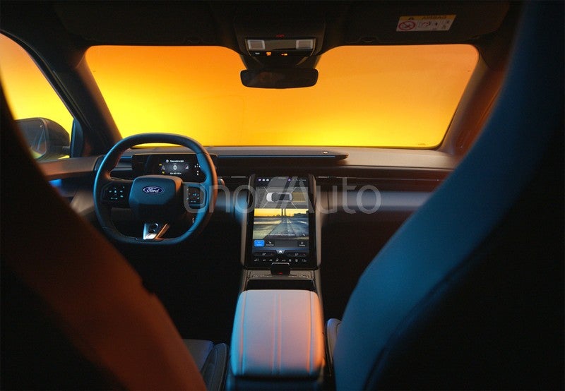 Capri RWD Rango Standard Premium 52kWh