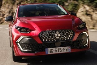 RENAULT Clio TCe Techno 85kW