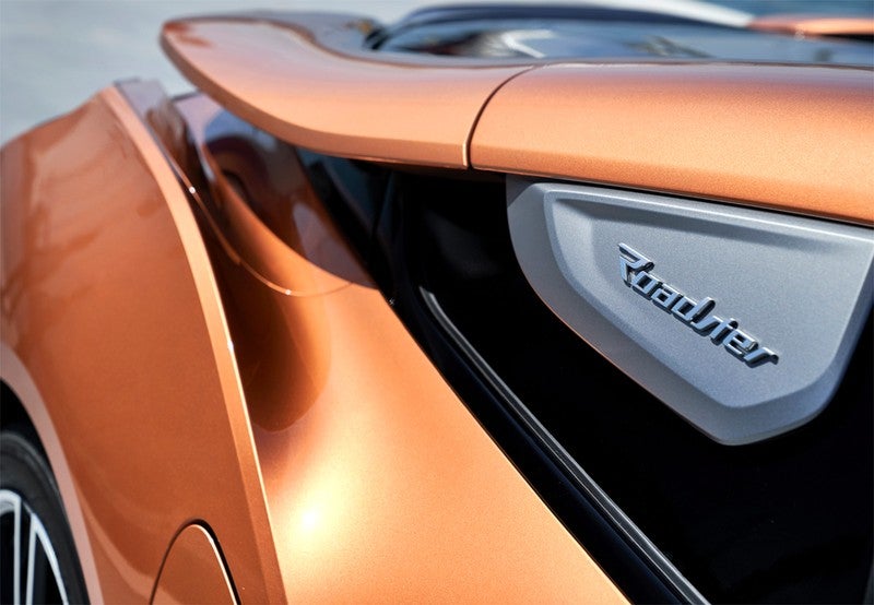 i8 Roadster