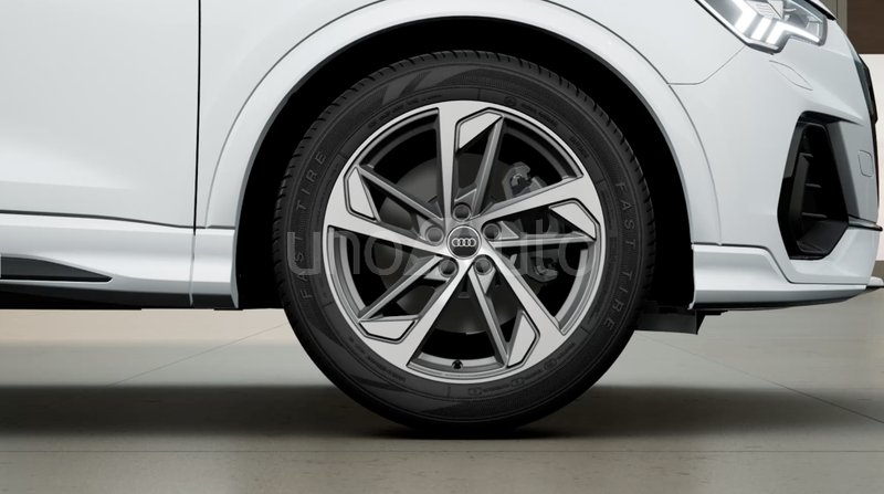Q3 40 TDI Black line quattro S tronic 142kW