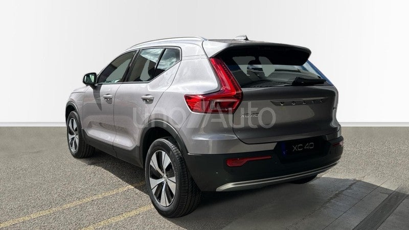 XC40 2.0 B3 MHEV CORE DCT 163 5P