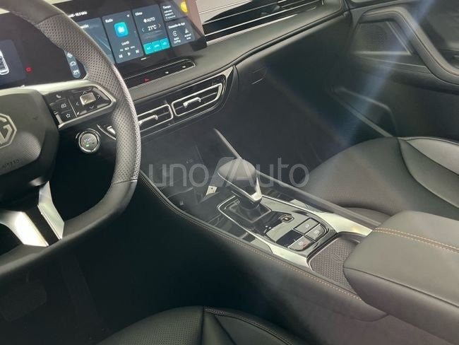 HS 1.5 Hybrid + Luxury