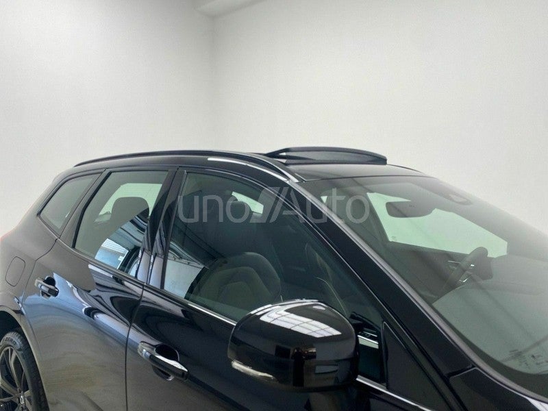2.0 T6 AWD Recharge Plus Black Ed AT