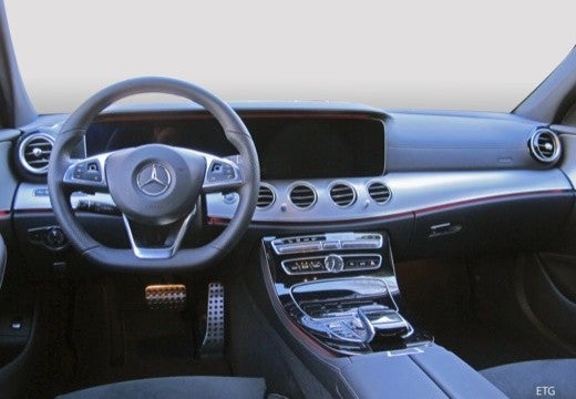 E 220d 4Matic 9G-Tronic 194