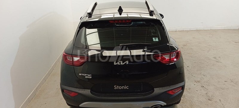 Stonic 1.0 T-GDi MHEV Concept 100