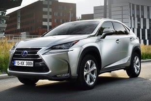 LEXUS NX 300h Business 2WD