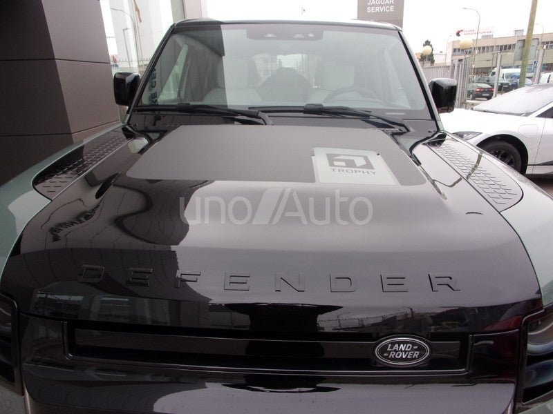 Defender 110 3.0D l6 MHEV Trophy Edition Keswick AWD Aut.