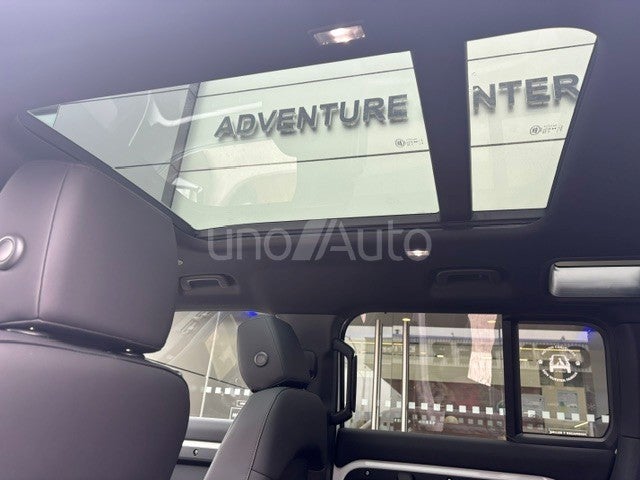 Defender 110 3.0D l6 MHEV X-Dynamic SE AWD Aut. 250