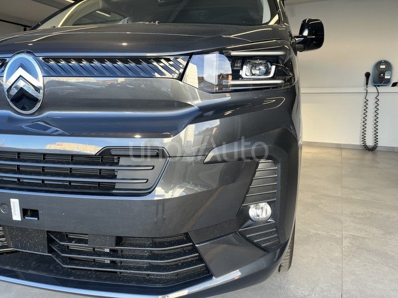 SpaceTourer BlueHDI M Plus EAT8 180