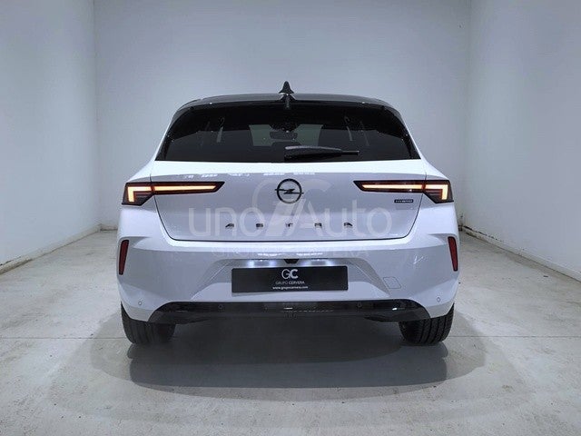 Astra 1.2T XHT Hybrid eDCT6 S/S GS 136
