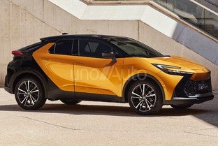 TOYOTA C-HR 220PH Spirit