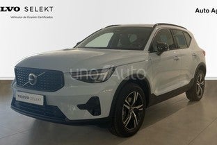 VOLVO XC40 2.0 B4 MHEV PLUS DARK DCT 197 5P