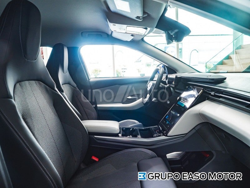 Explorer RWD Rango Estandar Style 52kWh