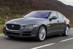 JAGUAR XE 2.0i4D S RWD Aut. 180