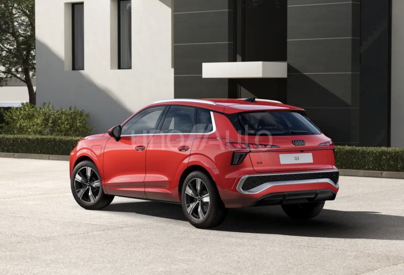 Q3 e-hybrid S Line S tronic 200kW