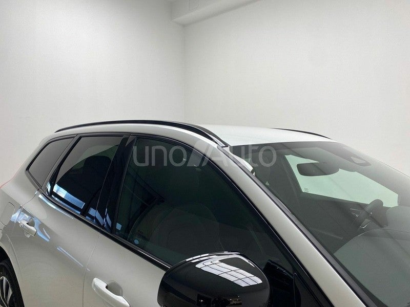 2.0 B5 G AWD Plus Dark Auto