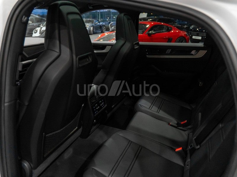 Cayenne Coupé E-Hybrid Aut.
